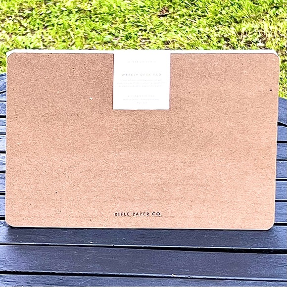 🍒3/$30 NWT RPC Weekly Desk Pad - Picture 2 of 2
